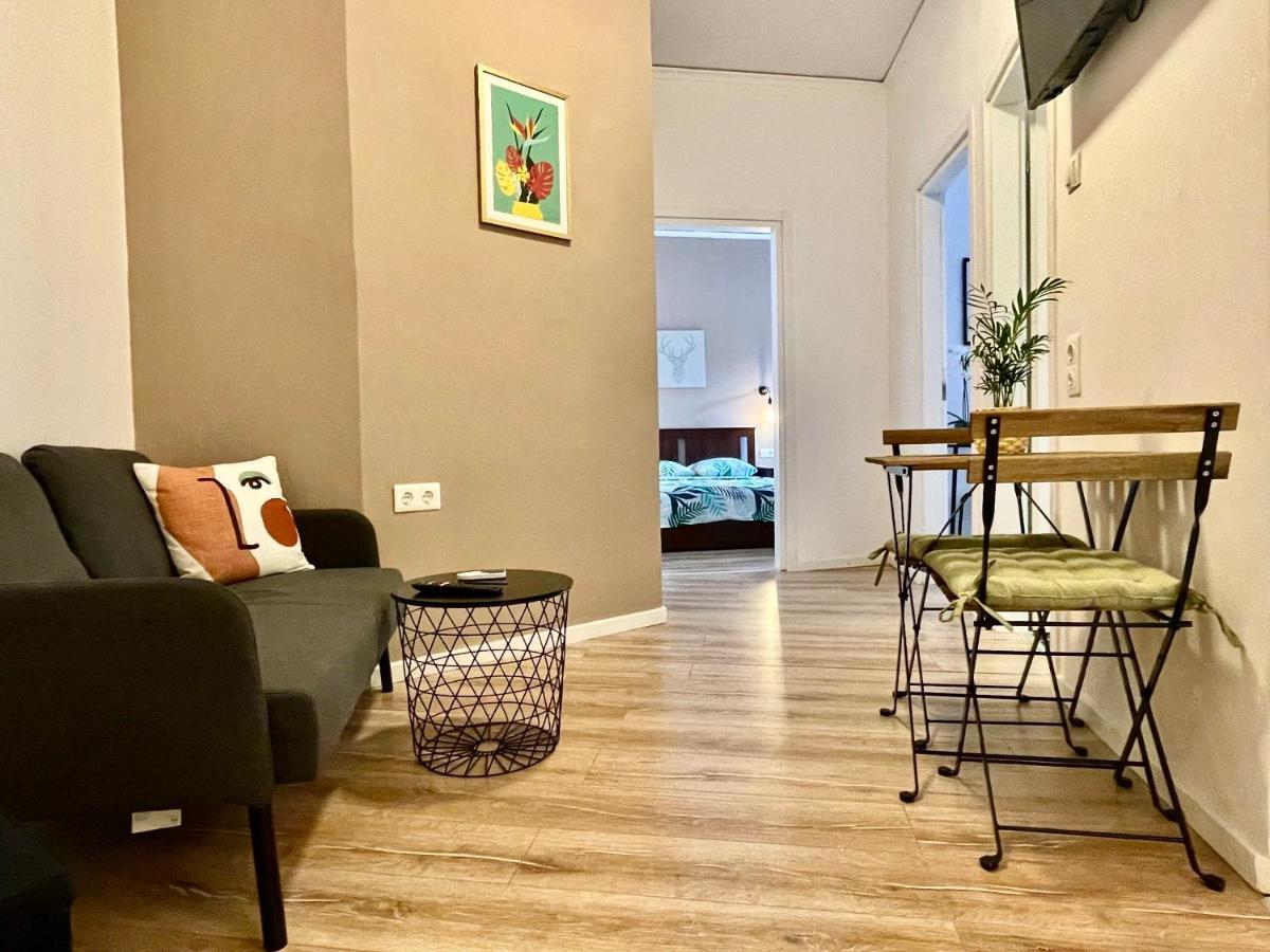B&B Boutique Two Bedrooms Apartments Athene Buitenkant foto