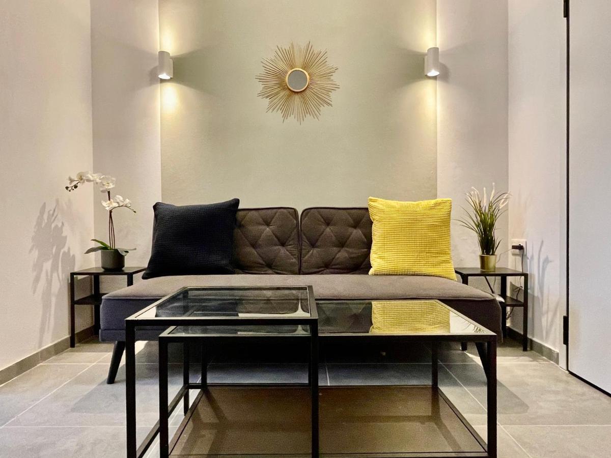 B&B Boutique Two Bedrooms Apartments Athene Buitenkant foto